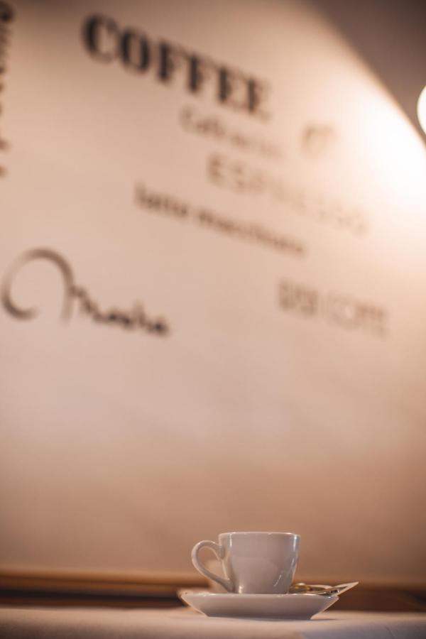 Hotel Cantalodole Маджоне Екстериор снимка