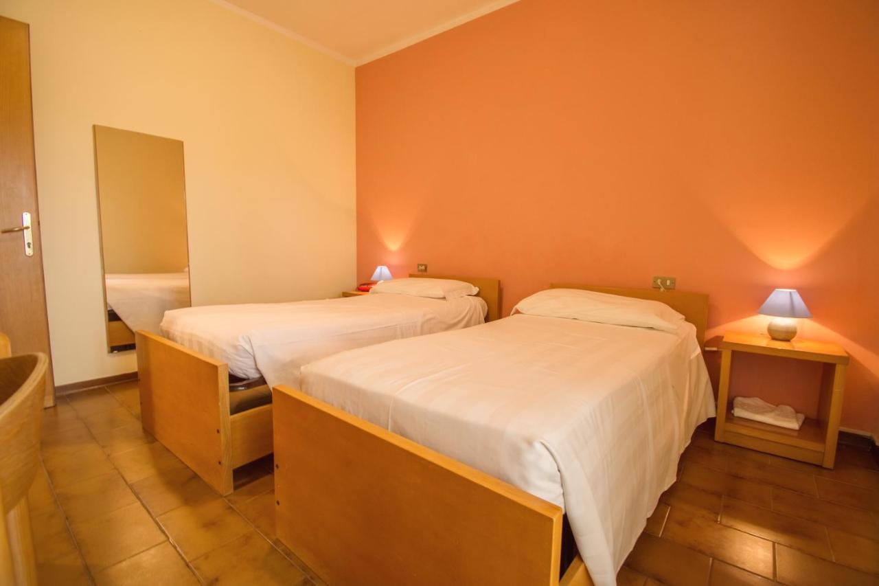 Hotel Cantalodole Маджоне Екстериор снимка